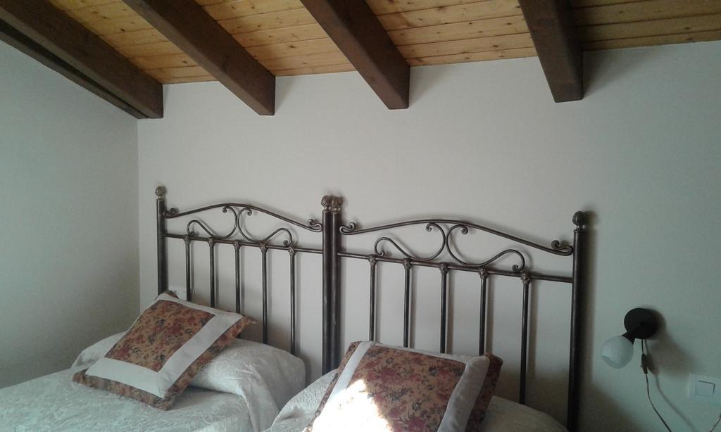 El llagar de Mestas De Con Habitación foto